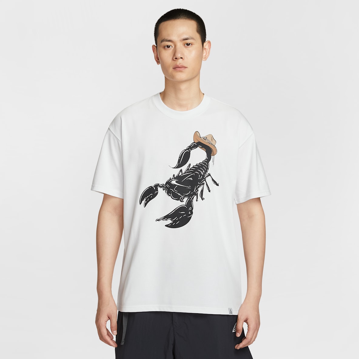 NIKE公式】 ACG トップス & Tシャツ【ナイキ公式通販】